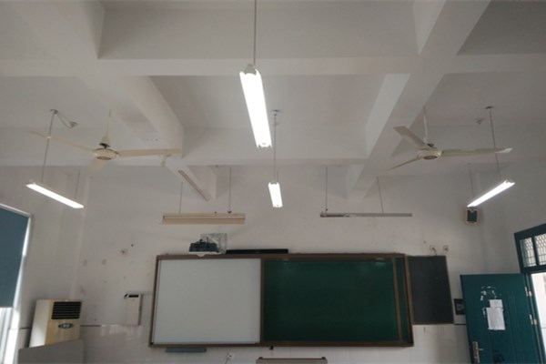 临安实验中学LED健康照明改造案例